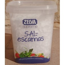 Zelva - Supreme Sal en escamas grobes Salz 175g Becher hergestellt auf Gran Canaria - LAGERWARE